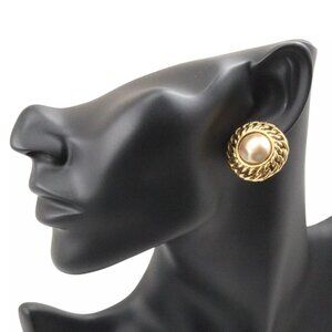 CHANEL Earring gold Plated Gold/Fake pearl 22.2g Women